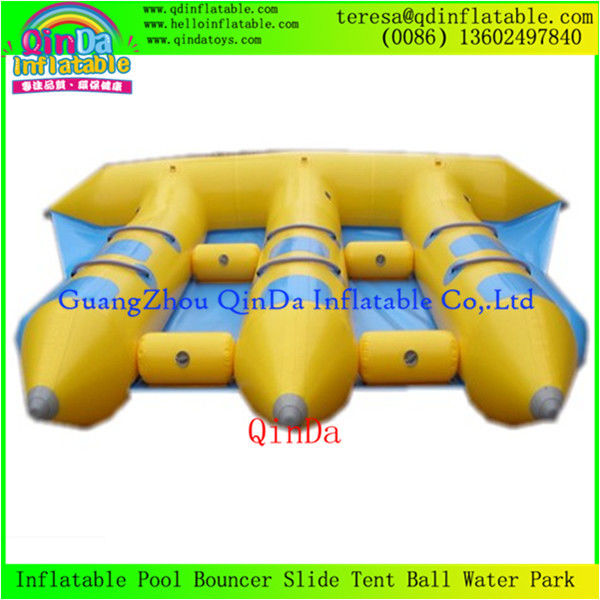 Good Price 0.9mm PVC Tarpaulin 6 Person Inflatable Fly Fish Boat/Flying Fishing Boat